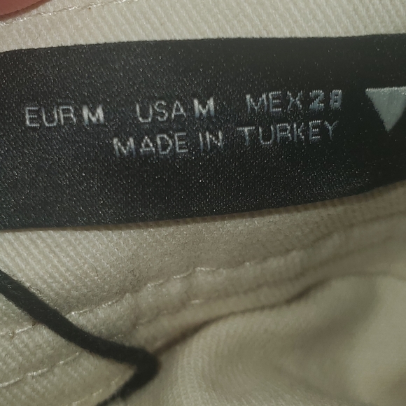 Zara pants - Picture 4 of 5